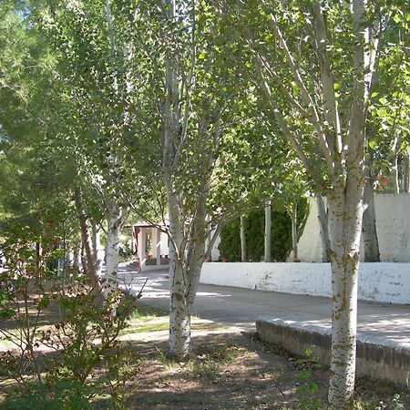 Lago Resort Nuevalos Exterior photo