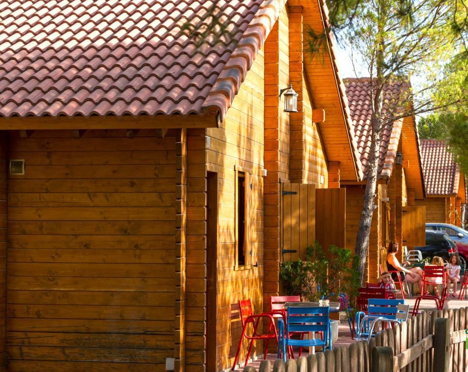 Lago Resort Nuevalos Exterior photo