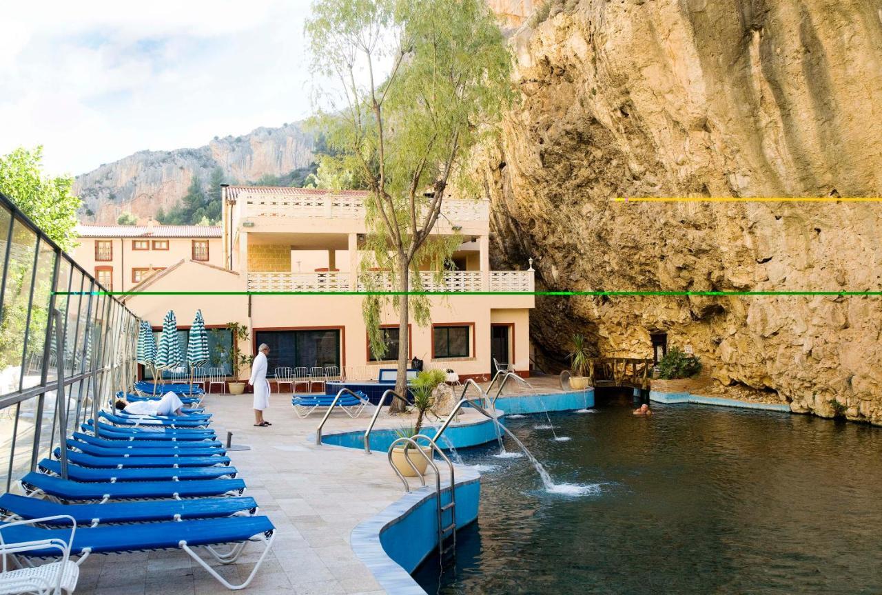 Lago Resort Nuevalos Exterior photo
